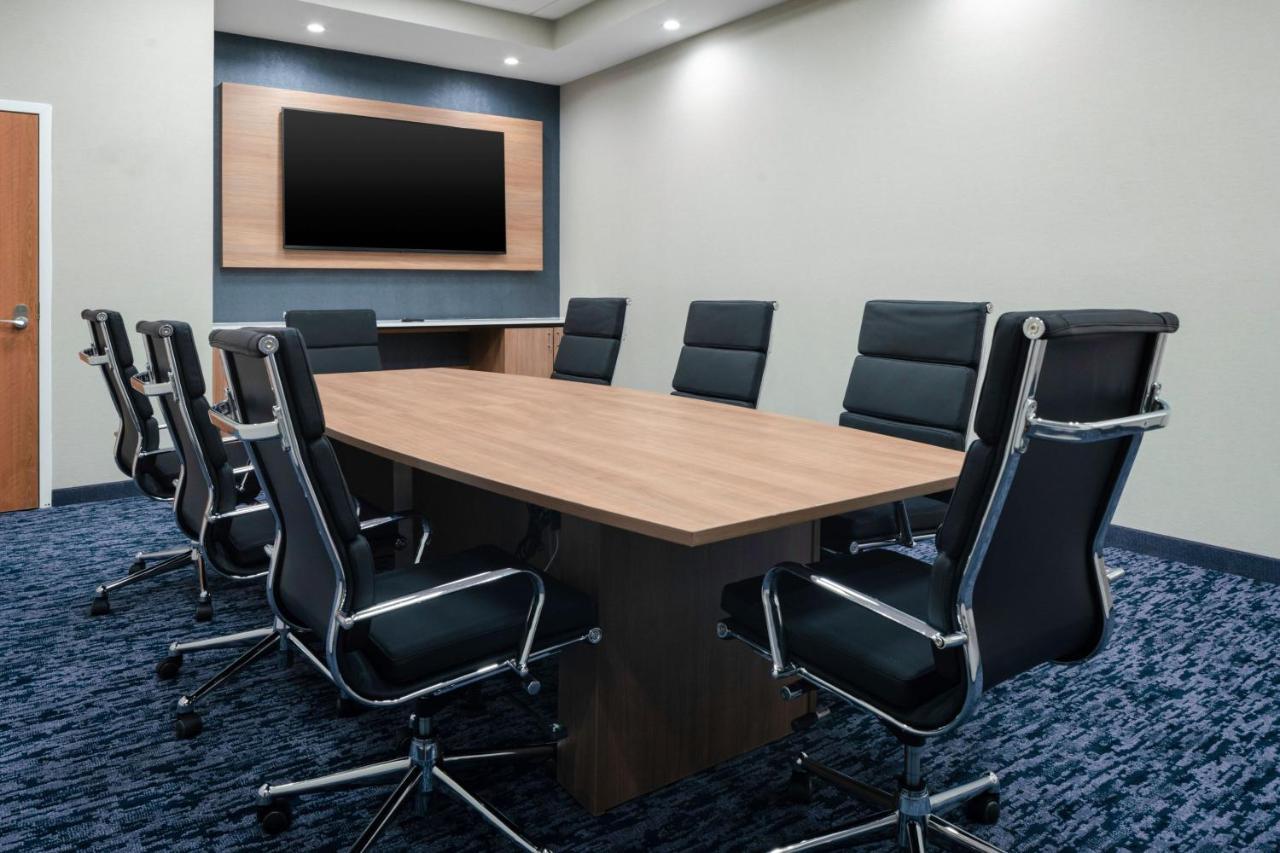 Fairfield Inn & Suites By Marriott Corinth South Denton Area 외부 사진