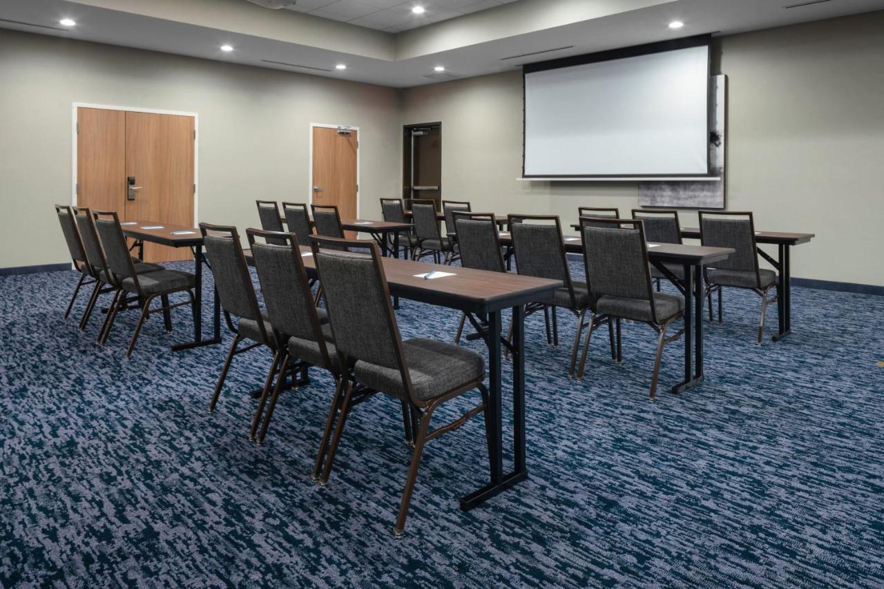 Fairfield Inn & Suites By Marriott Corinth South Denton Area 외부 사진